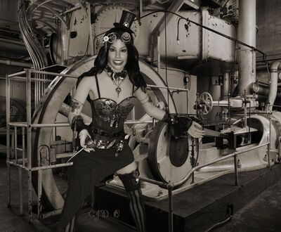 Steampunk_Engine_Babe_01s.jpg